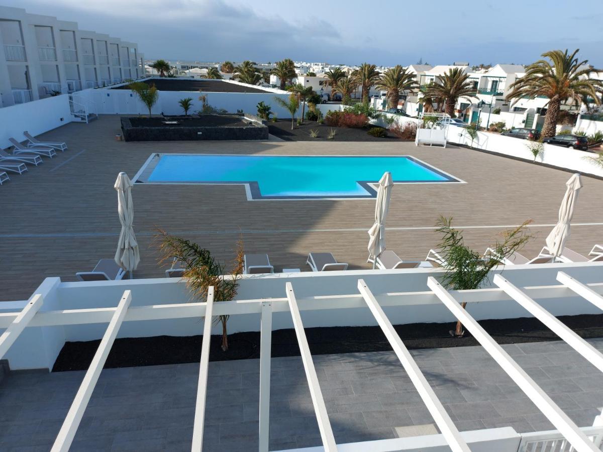 White Suite Deluxe Costa Teguise Exterior foto